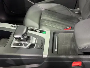 AUDI Q5 45 TFSI quattro S tronic S line