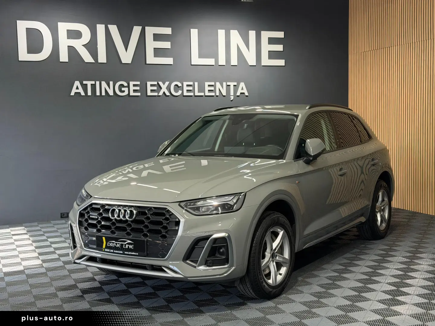 AUDI Q5 45 TFSI quattro S tronic S line