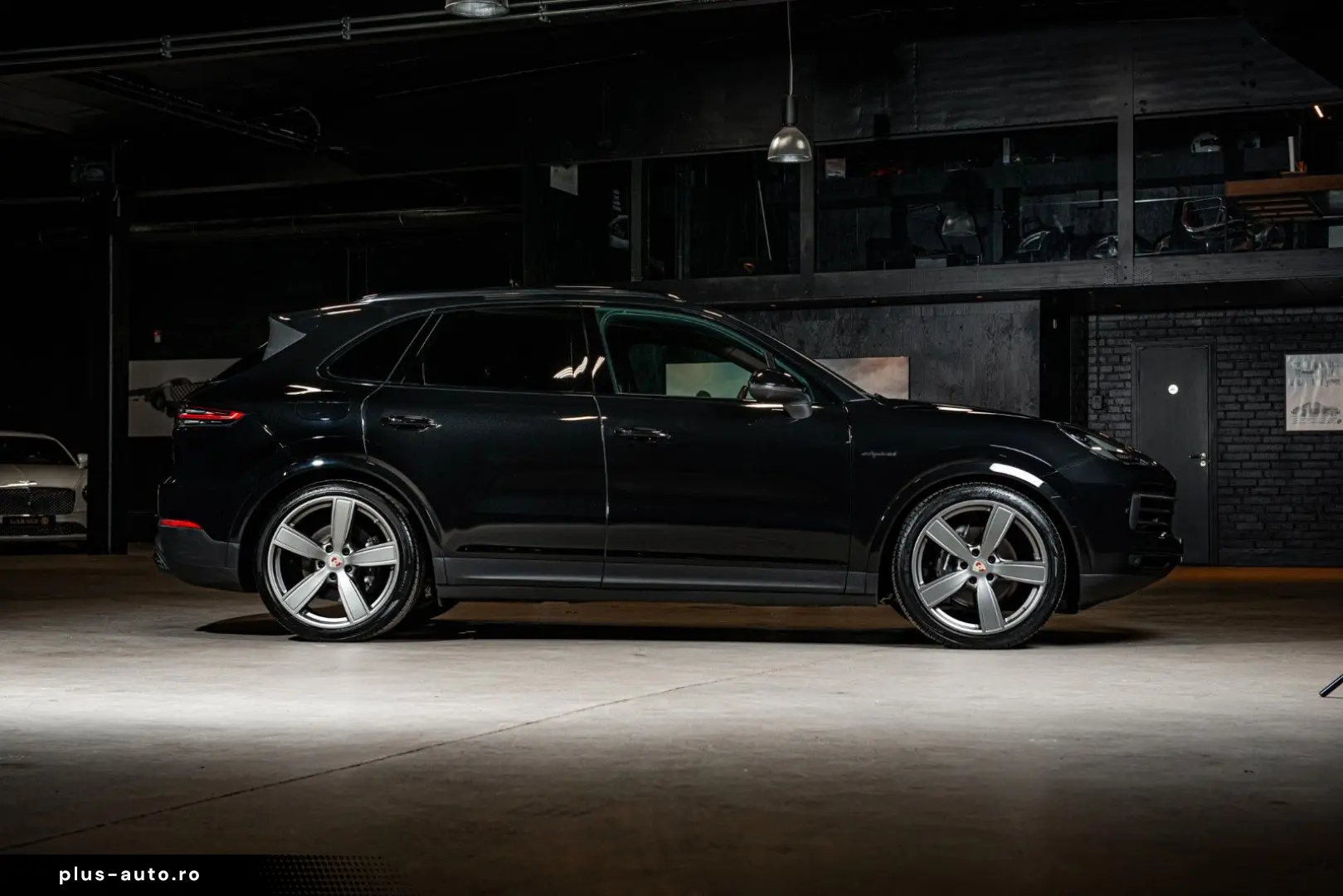 PORSCHE Cayenne E-Hybrid Platinum Edition   VAT