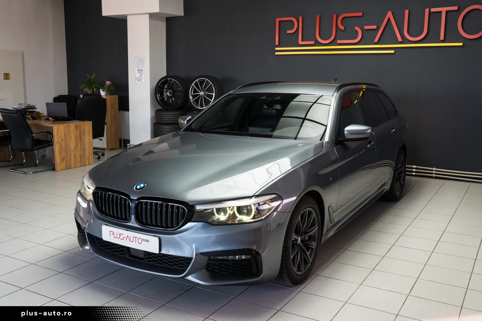 BMW Seria 5 Touring 530d xDrive Aut. M Sport Webasto LED HK