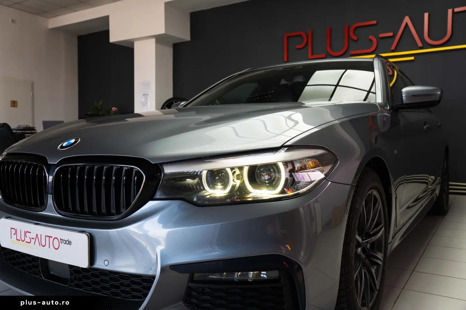 BMW Seria 5 Touring 530d xDrive Aut. M Sport Webasto LED HK