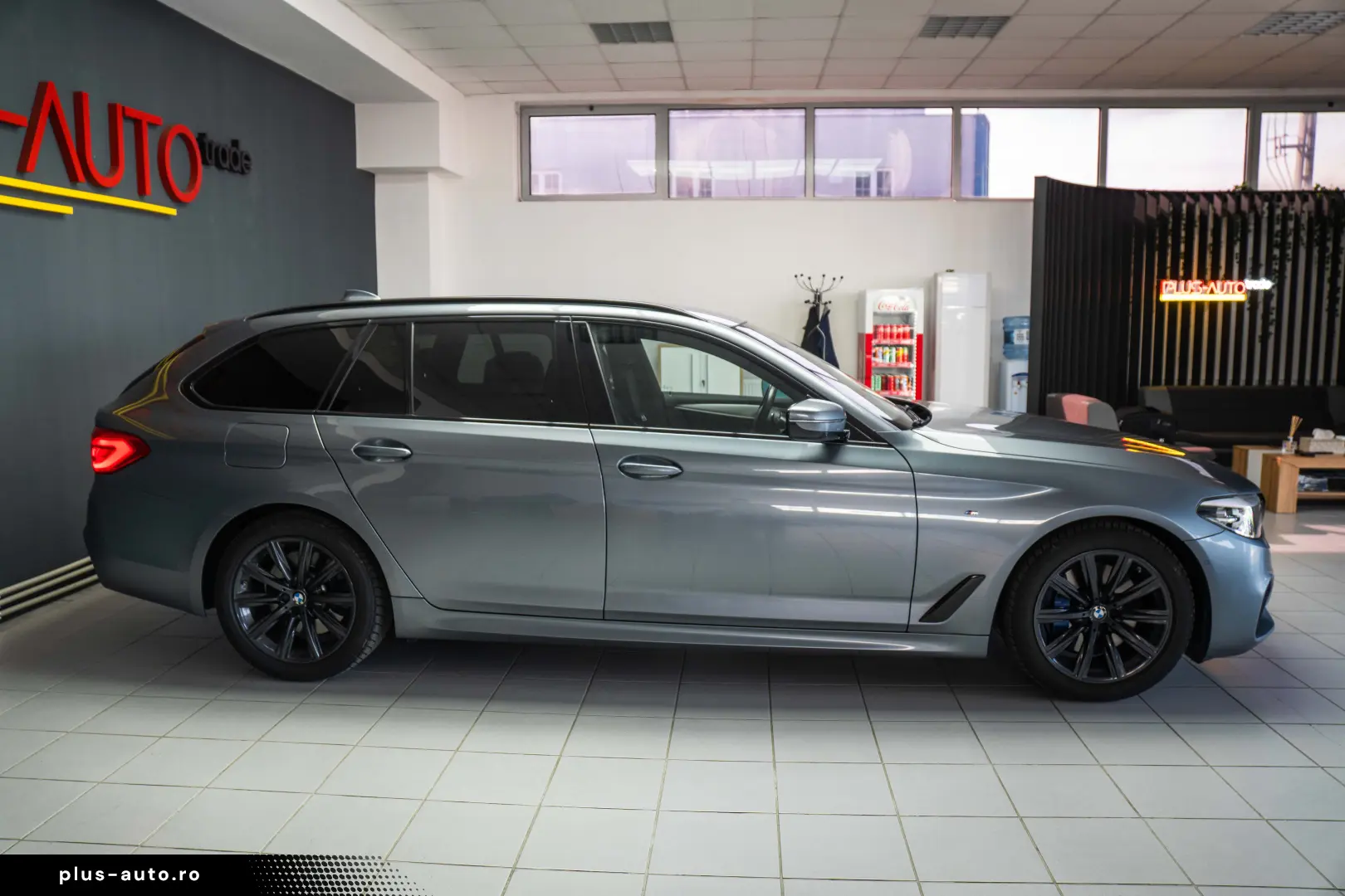 BMW Seria 5 Touring 530d xDrive Aut. M Sport Webasto LED HK