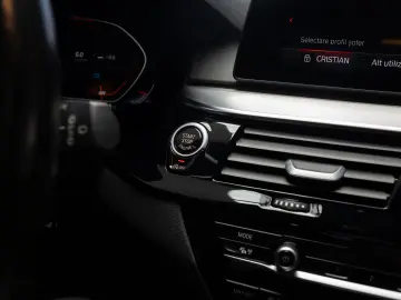 BMW Seria 5 Touring 530d xDrive Aut. M Sport Webasto LED HK