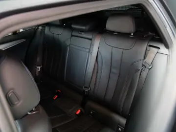 BMW Seria 5 Touring 530d xDrive Aut. M Sport Webasto LED HK