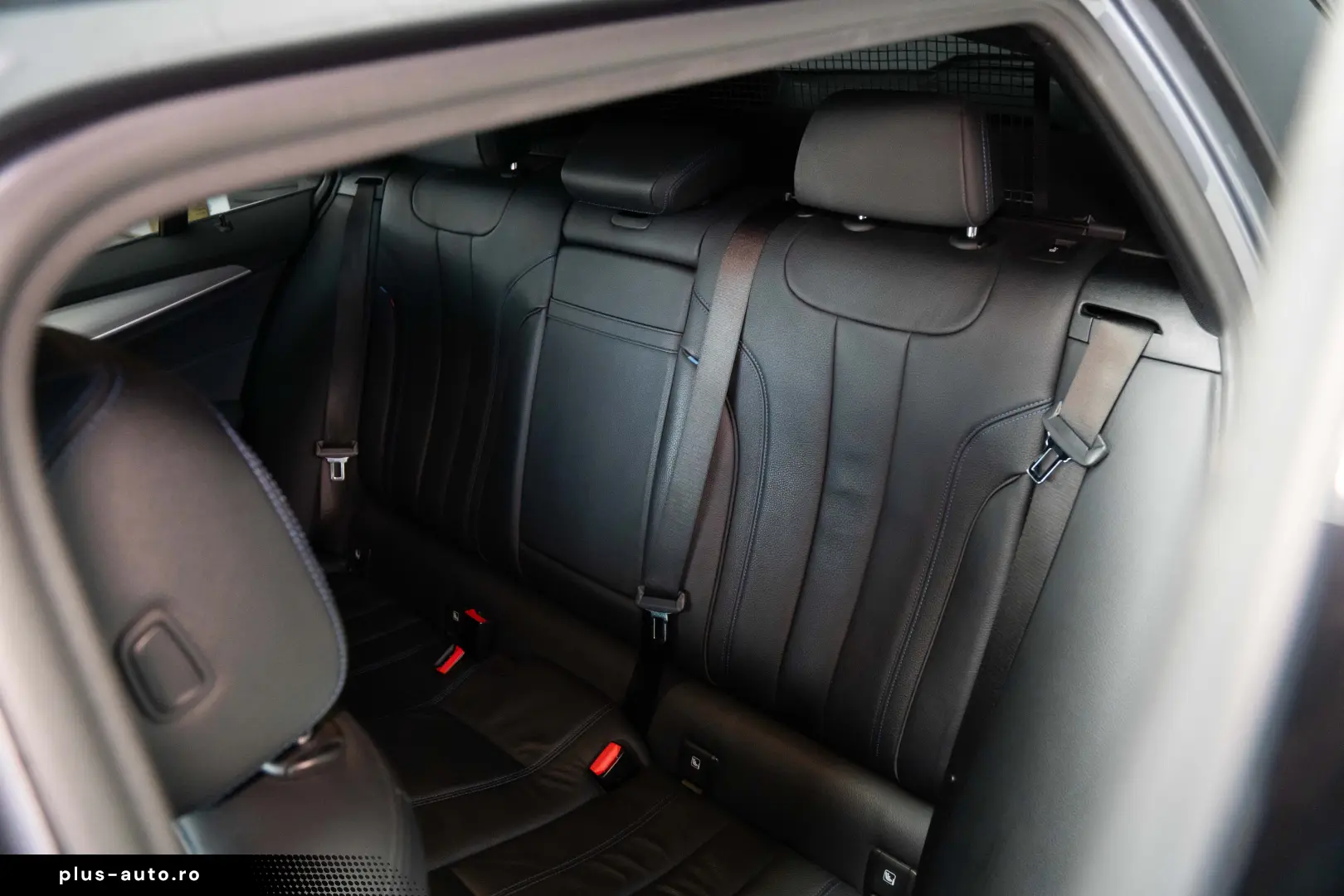 BMW Seria 5 Touring 530d xDrive Aut. M Sport Webasto LED HK