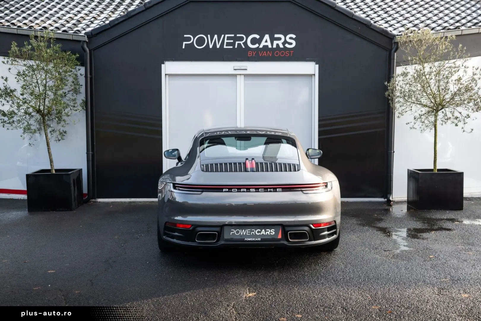 PORSCHE 992 Carrera 4 Coupé   Sunroof   Erst Hand