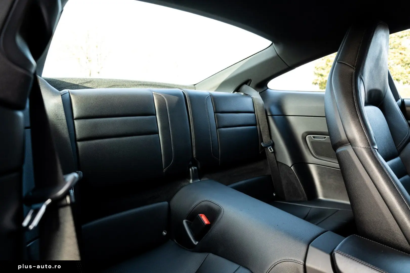 PORSCHE 992 Carrera 4 Coupé   Sunroof   Erst Hand