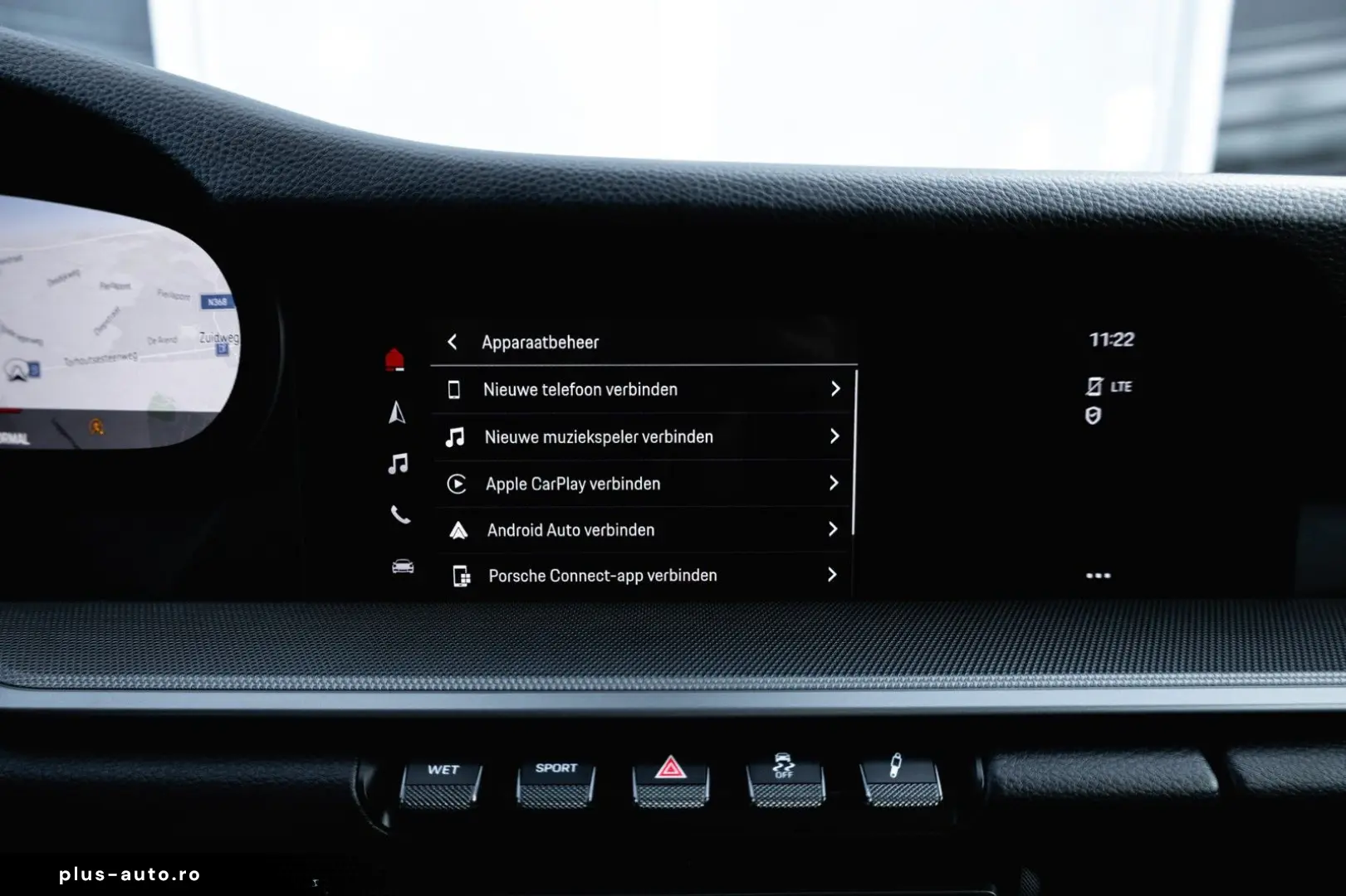 PORSCHE 992 Carrera 4 Coupé   Sunroof   Erst Hand