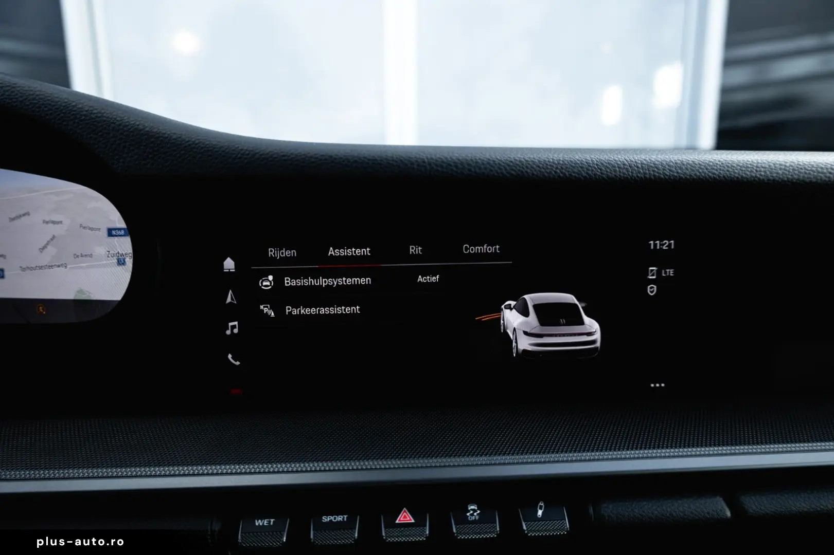 PORSCHE 992 Carrera 4 Coupé   Sunroof   Erst Hand