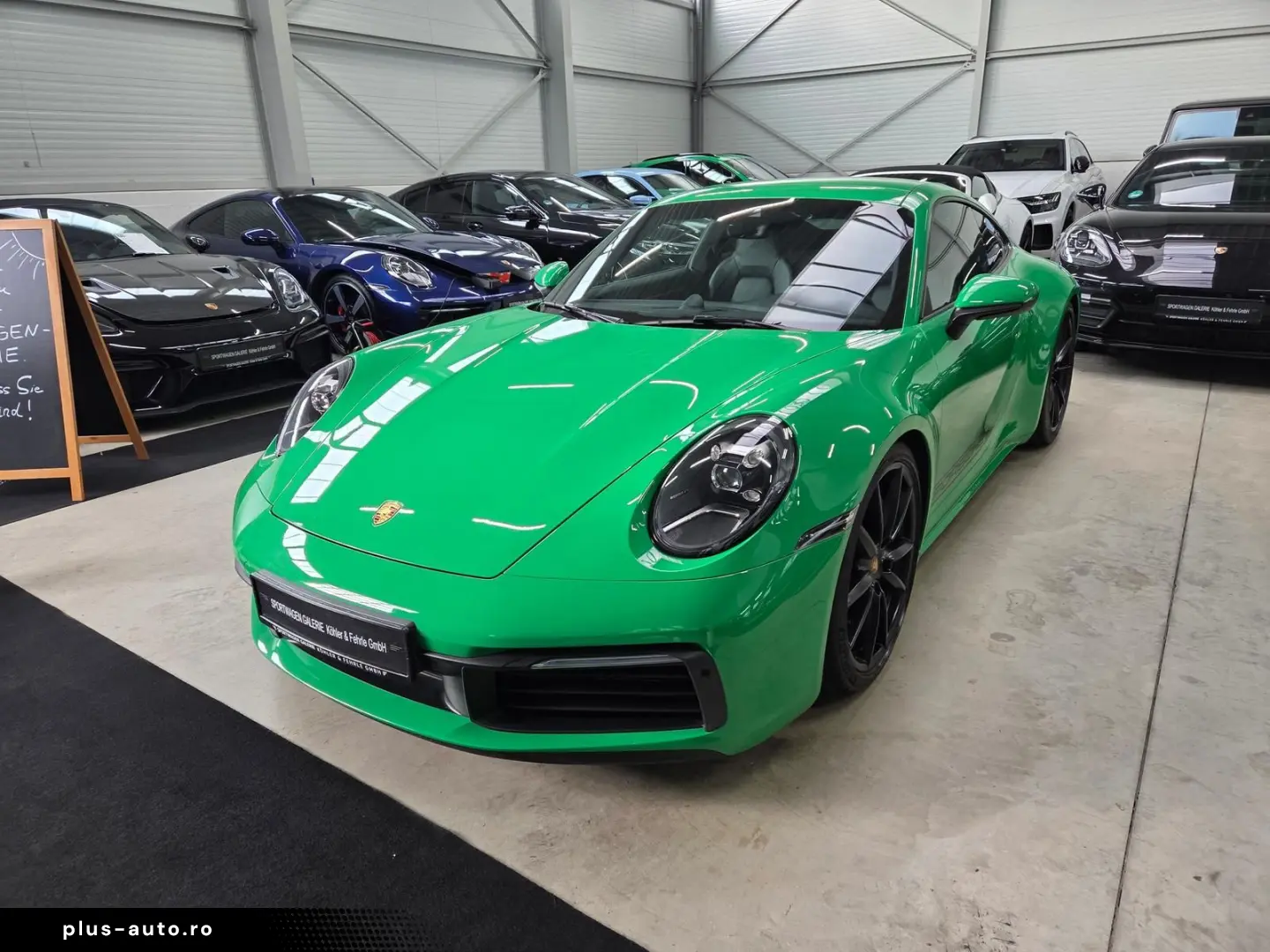 PORSCHE 911 992 Carrera  Sport-Chrono Rückfahr  867€