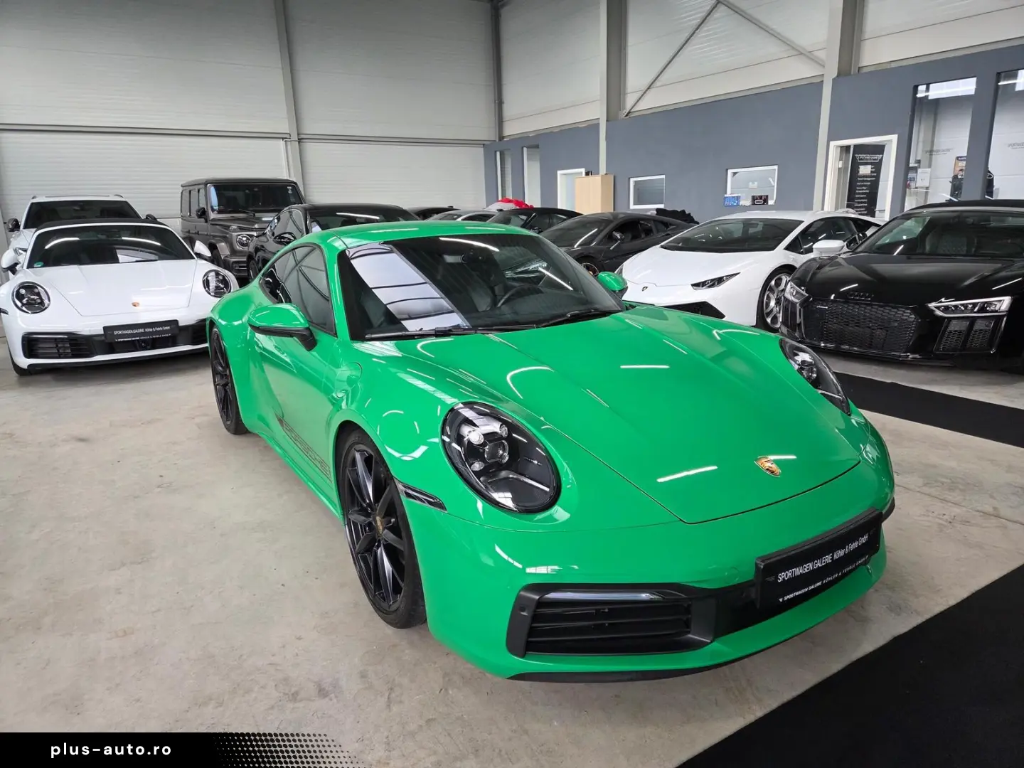 PORSCHE 911 992 Carrera  Sport-Chrono Rückfahr  867€