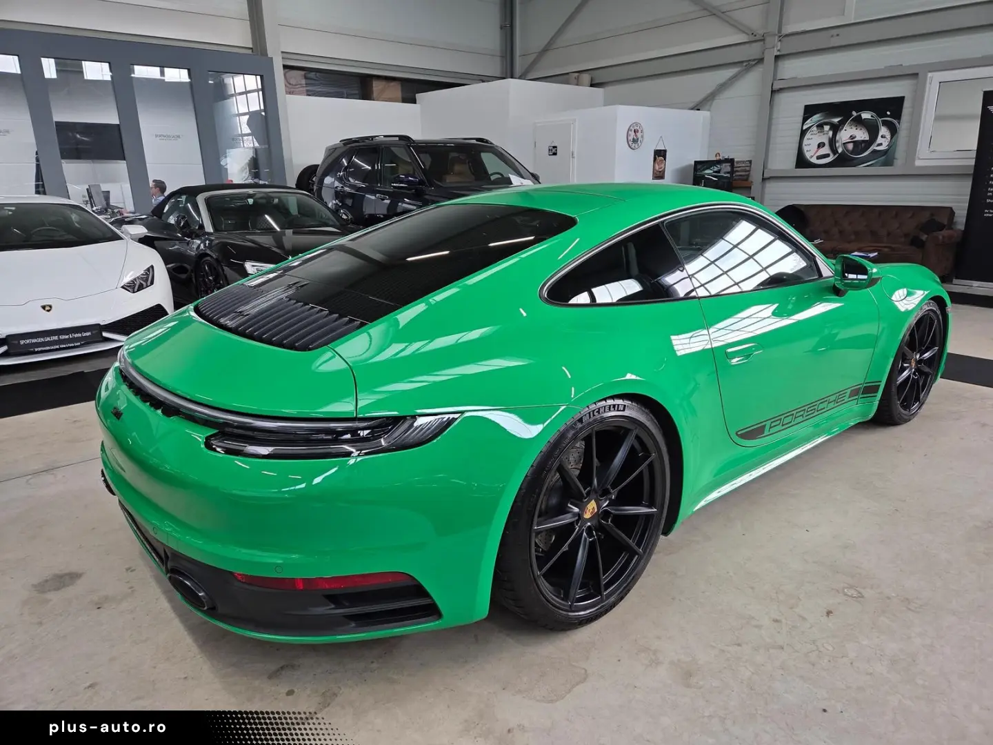 PORSCHE 911 992 Carrera  Sport-Chrono Rückfahr  867€