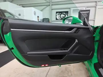 PORSCHE 911 992 Carrera  Sport-Chrono Rückfahr  867€