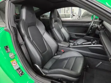 PORSCHE 911 992 Carrera  Sport-Chrono Rückfahr  867€