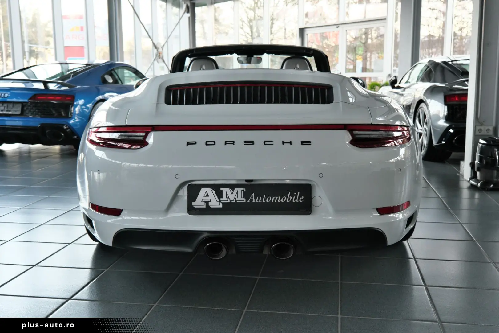 PORSCHE 991.2 Carrera 4 GTS Cabrio Hinterachslenkung LED