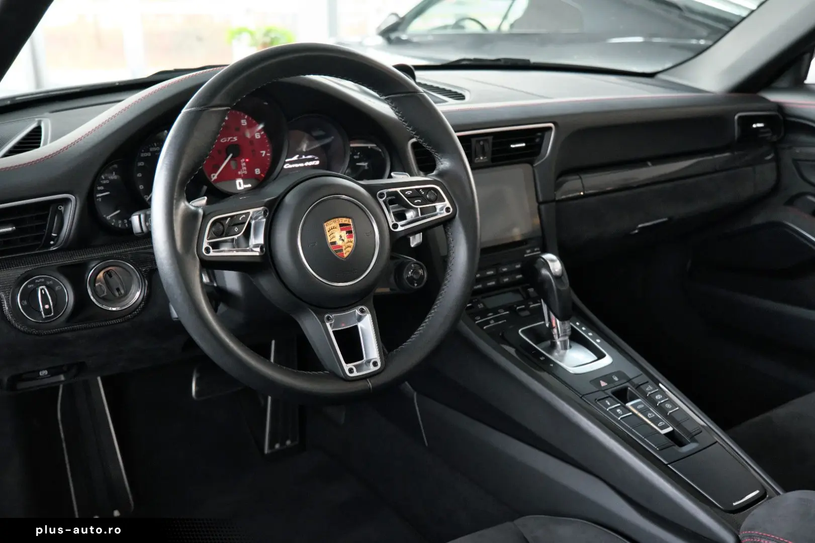 PORSCHE 991.2 Carrera 4 GTS Cabrio Hinterachslenkung LED