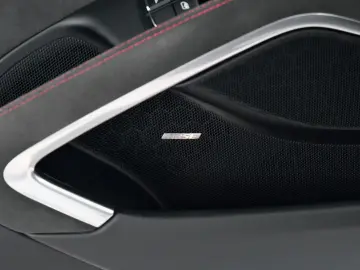 PORSCHE 991.2 Carrera 4 GTS Cabrio Hinterachslenkung LED