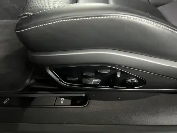 PORSCHE 992 Carrera 4S 360  18Wege Virtual APPROVED05.27