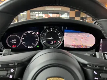 PORSCHE 992 Carrera 4S 360  18Wege Virtual APPROVED05.27