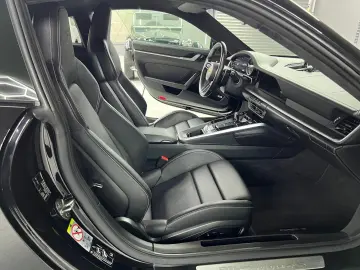 PORSCHE 992 Carrera 4S 360  18Wege Virtual APPROVED05.27