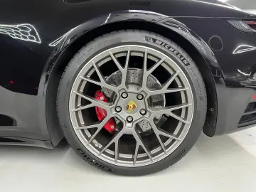 PORSCHE 992 Carrera 4S 360  18Wege Virtual APPROVED05.27