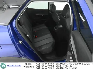 PEUGEOT 3008 Hybrid 225-e Allure Pano Aut. LED-Xenon Na