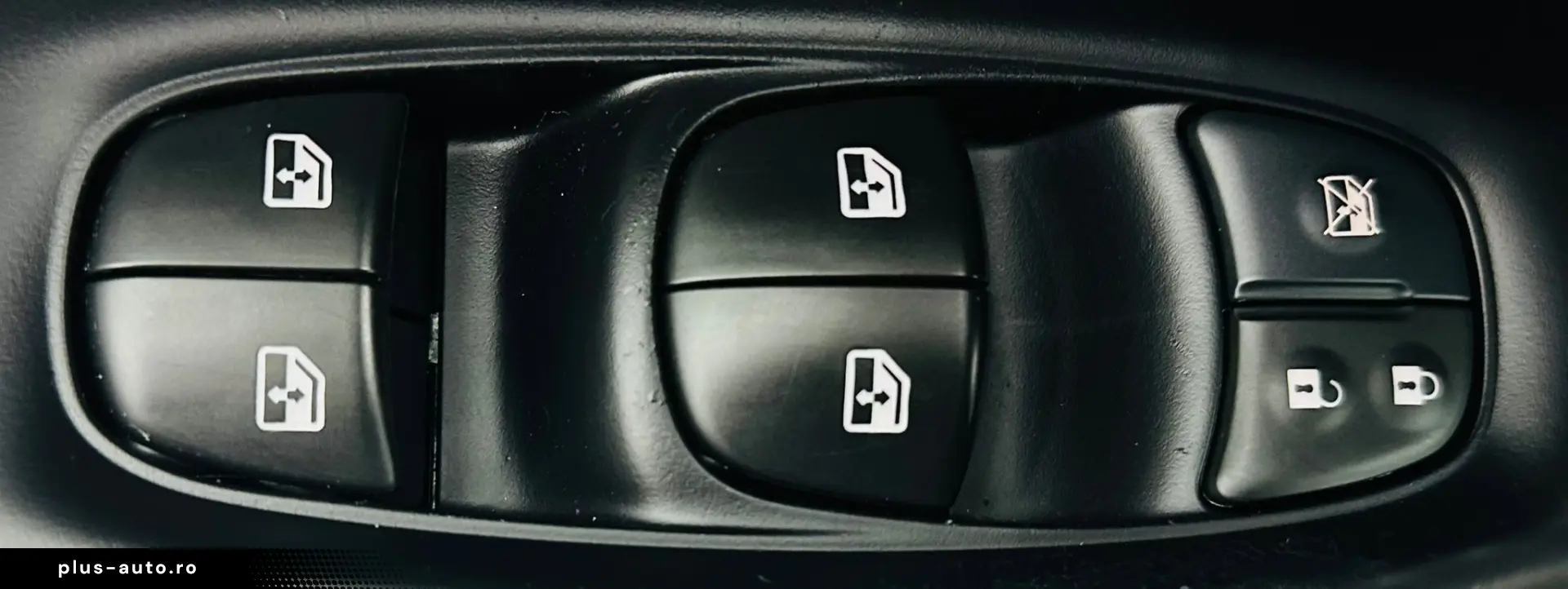 NISSAN Qashqai 2018 1.2i E6 Garantie 12 Luni Rate Avans 0 Do