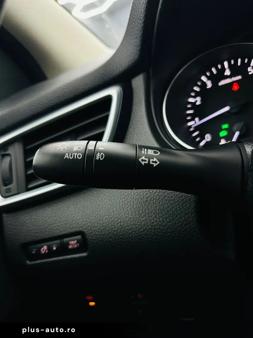 NISSAN Qashqai 2018 1.2i E6 Garantie 12 Luni Rate Avans 0 Do