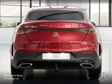 MERCEDES-BENZ GLC 300 e 4M