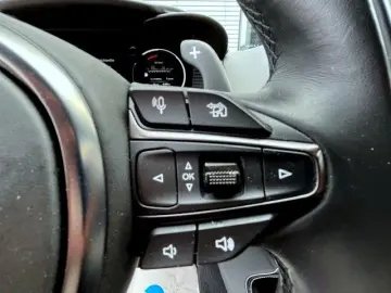 ASTON MARTIN DBX 4.0 V8