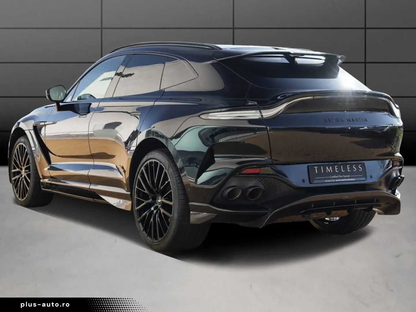 ASTON MARTIN DBX 707
