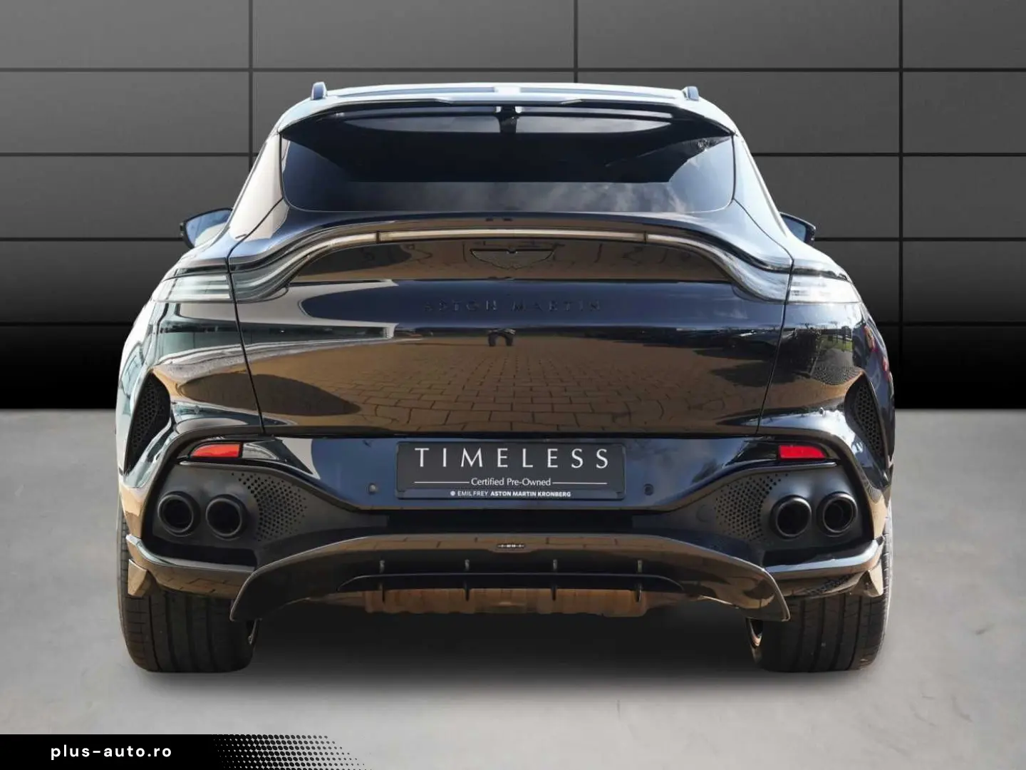 ASTON MARTIN DBX 707