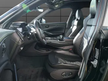 ASTON MARTIN DBX 707