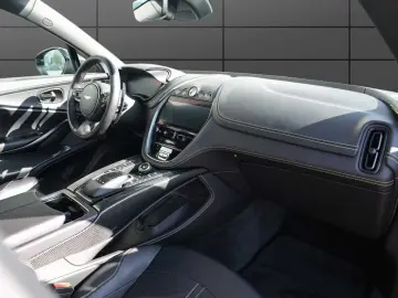 ASTON MARTIN DBX 707