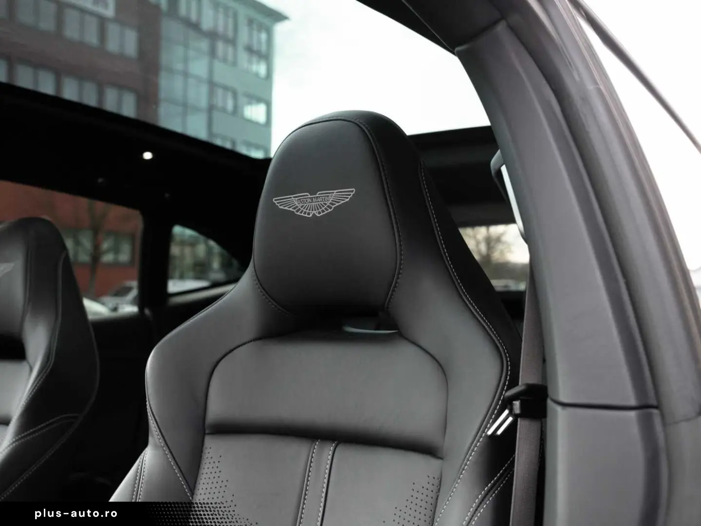 ASTON MARTIN DBX 707 V8 4x4