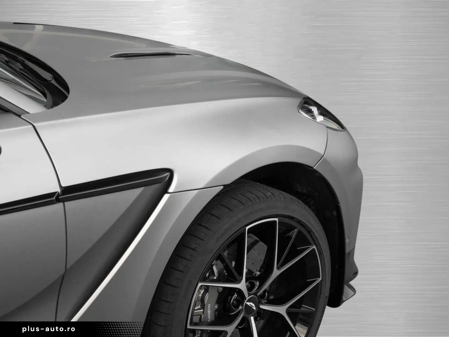 ASTON MARTIN DBX 707 V8 4x4