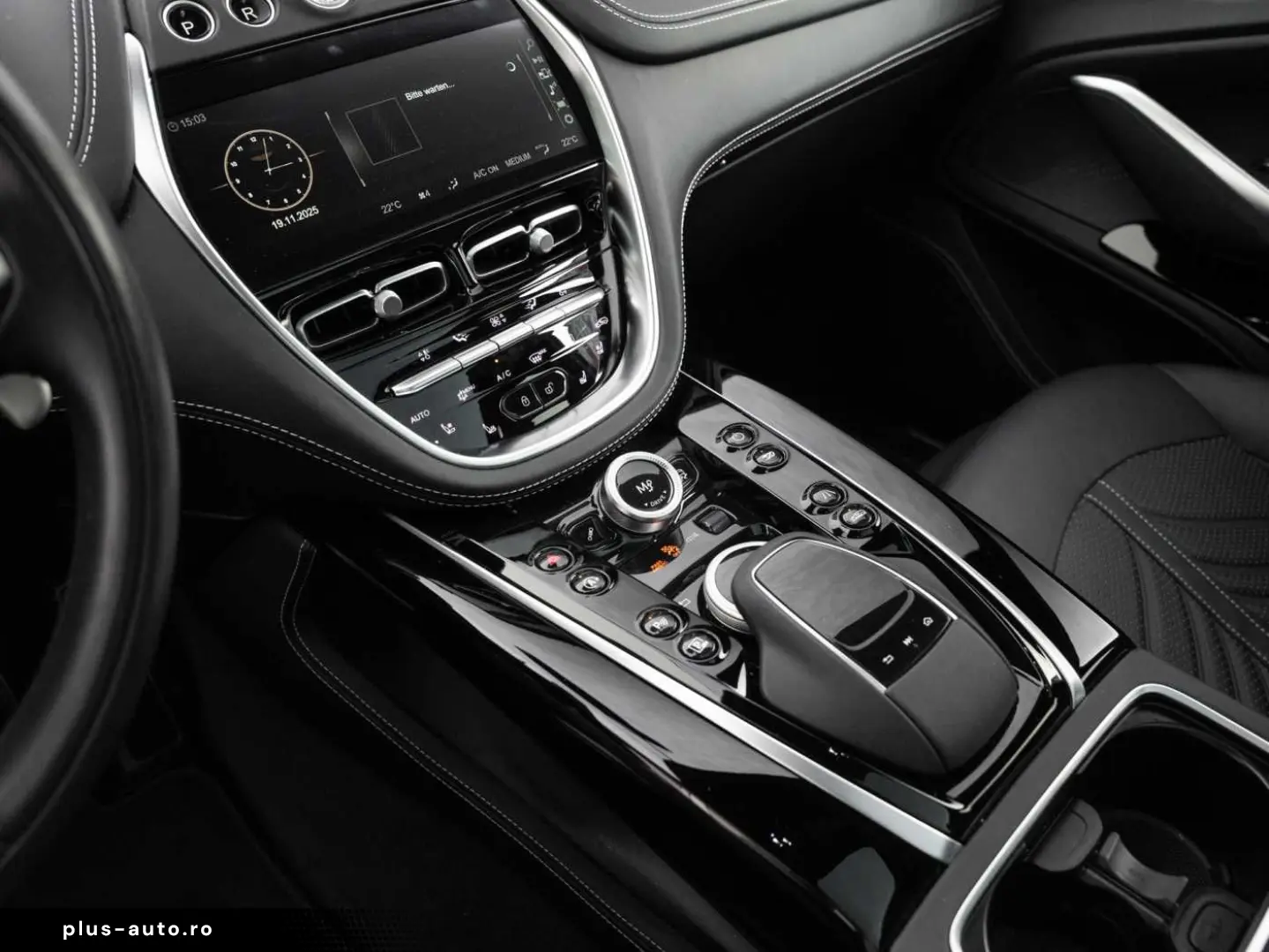 ASTON MARTIN DBX 707 V8 4x4