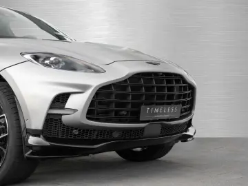 ASTON MARTIN DBX 707 V8 4x4