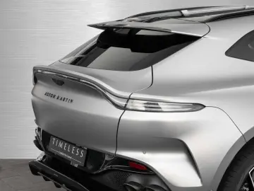 ASTON MARTIN DBX 707 V8 4x4
