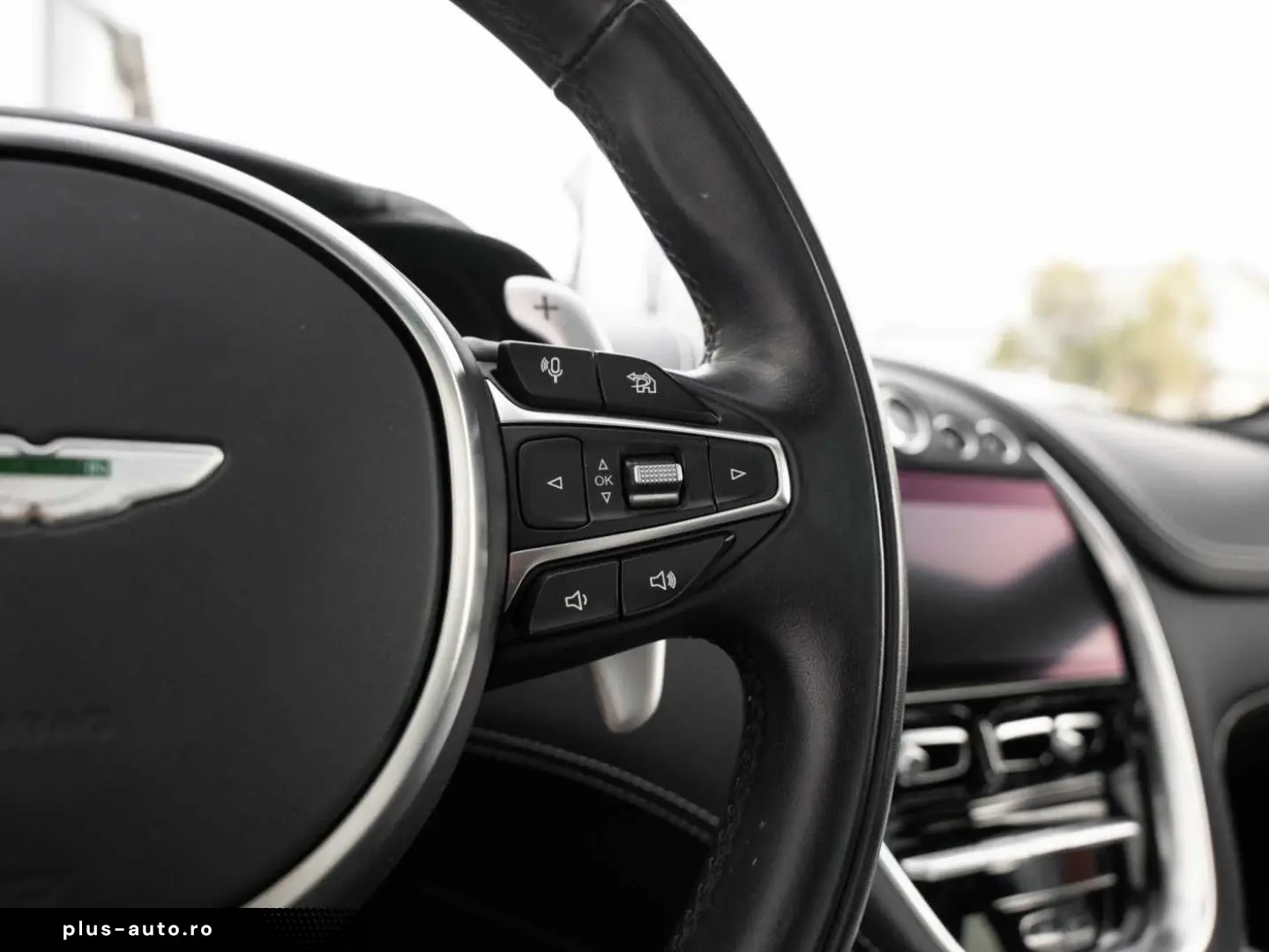 ASTON MARTIN DBX 707 V8 4x4