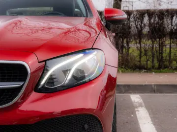 Mercedes-Benz E 200 Coupe