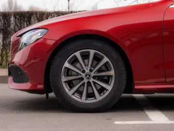 Mercedes-Benz E 200 Coupe