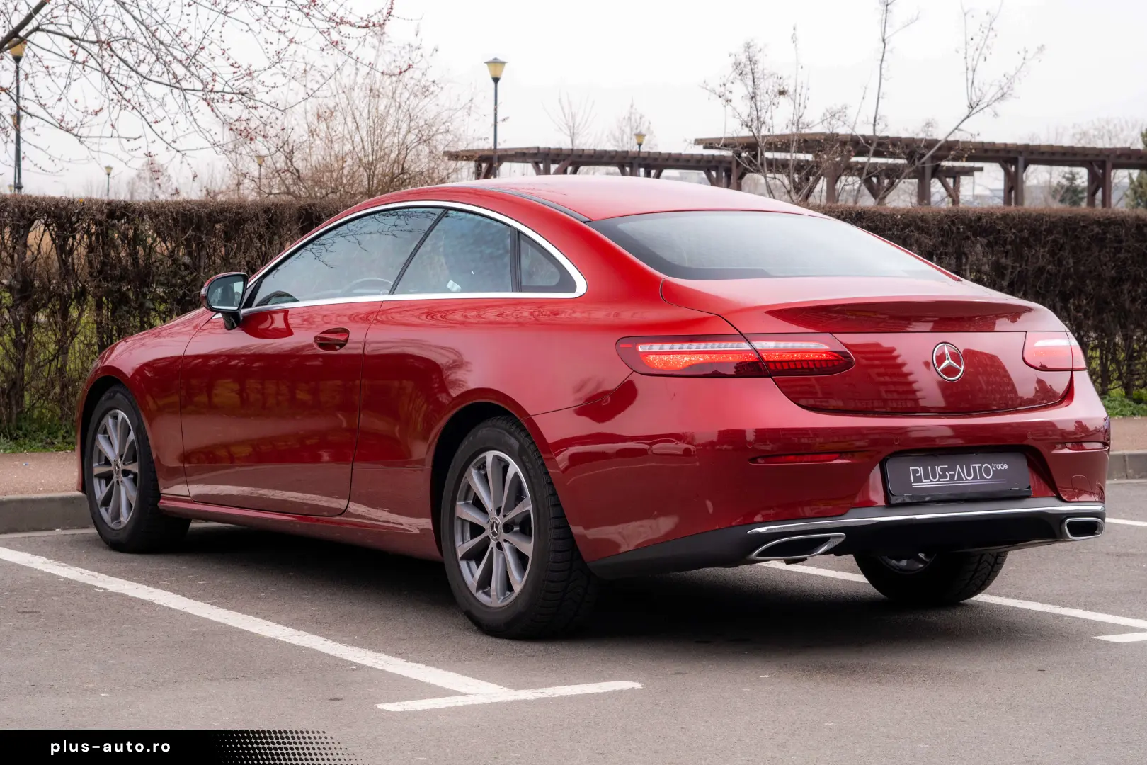 Mercedes-Benz E 200 Coupe