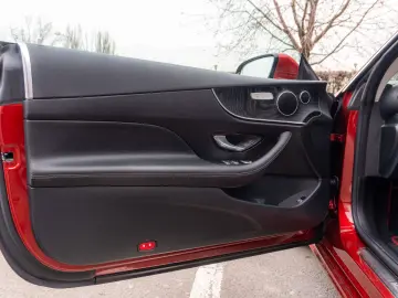 Mercedes-Benz E 200 Coupe