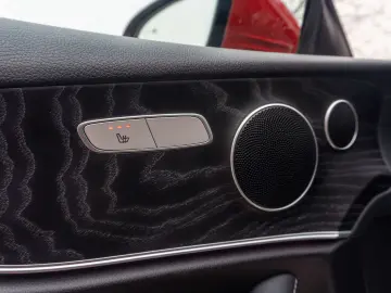 Mercedes-Benz E 200 Coupe