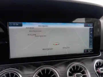 Mercedes-Benz E 200 Coupe