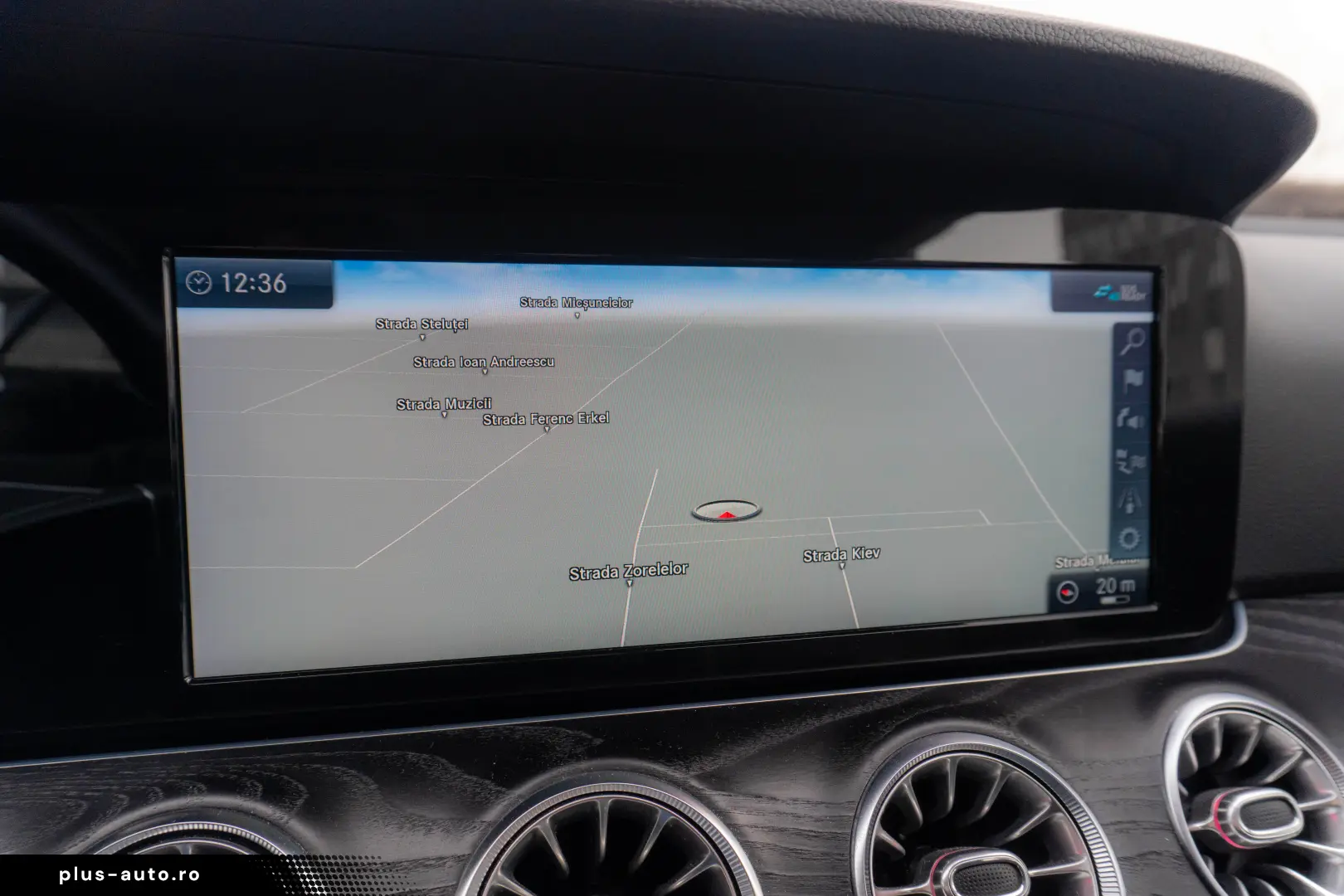 Mercedes-Benz E 200 Coupe