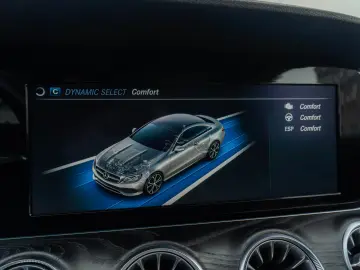 Mercedes-Benz E 200 Coupe