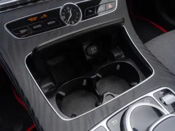 Mercedes-Benz E 200 Coupe