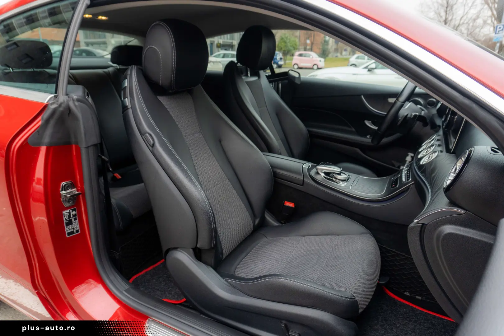 Mercedes-Benz E 200 Coupe